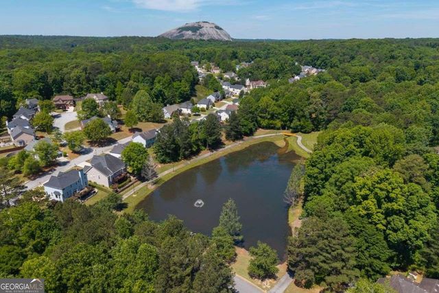 6874 Deer Creek Trace, Stone Mountain, GA 30087