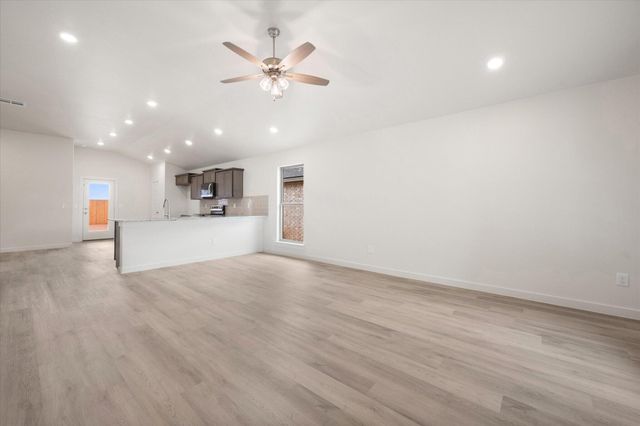 2410 Bryan Avenue, Wolfforth, TX 79382