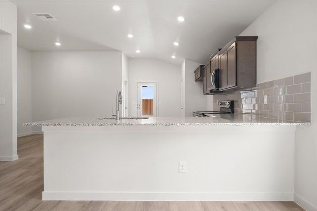 2410 Bryan Avenue, Wolfforth, TX 79382