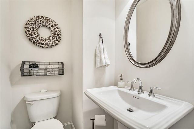 7940 Willoughby Court, Alpharetta, GA 30005