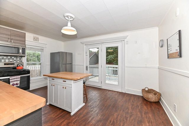 2611 E Oklahoma AVENUE, Milwaukee, WI 53207