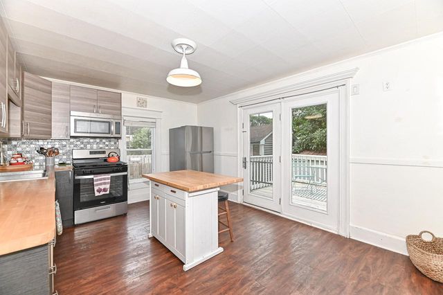 2611 E Oklahoma AVENUE, Milwaukee, WI 53207