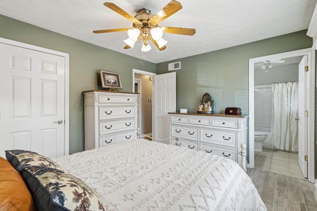 208 Westmoreland Court, Georgetown, KY 40324