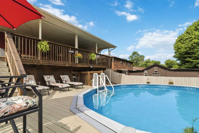 208 Westmoreland Court, Georgetown, KY 40324