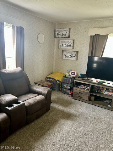 224 Woodvue Lane, Wintersville, OH 43953