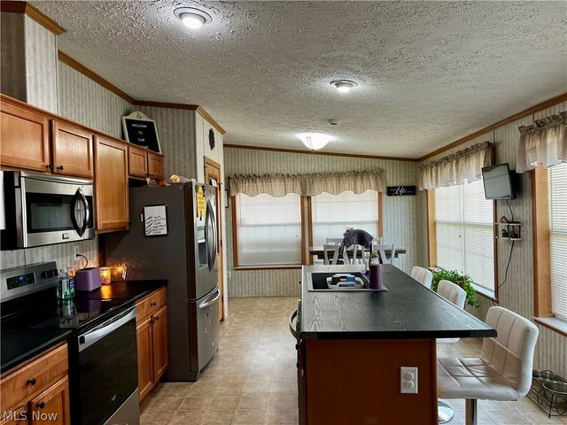 224 Woodvue Lane, Wintersville, OH 43953