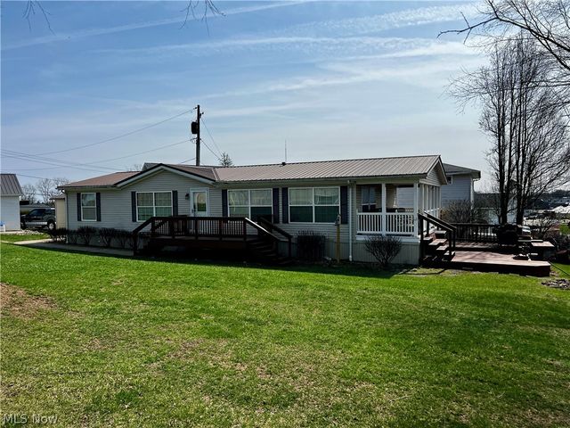 224 Woodvue Lane, Wintersville, OH 43953