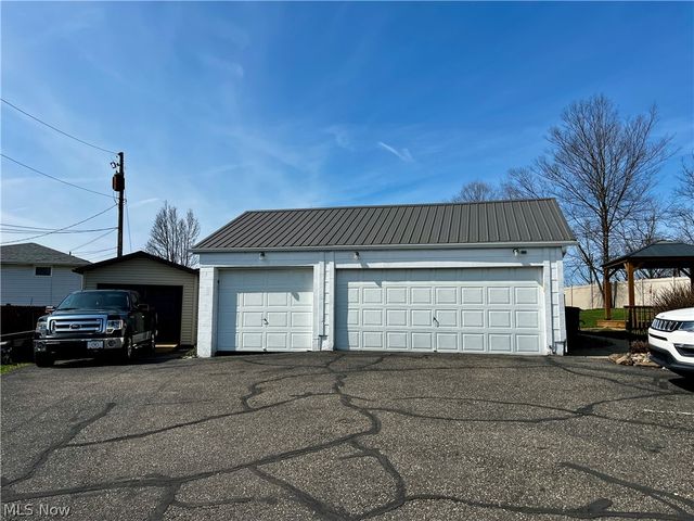 224 Woodvue Lane, Wintersville, OH 43953