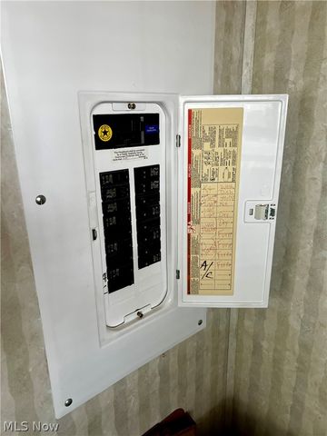 224 Woodvue Lane, Wintersville, OH 43953