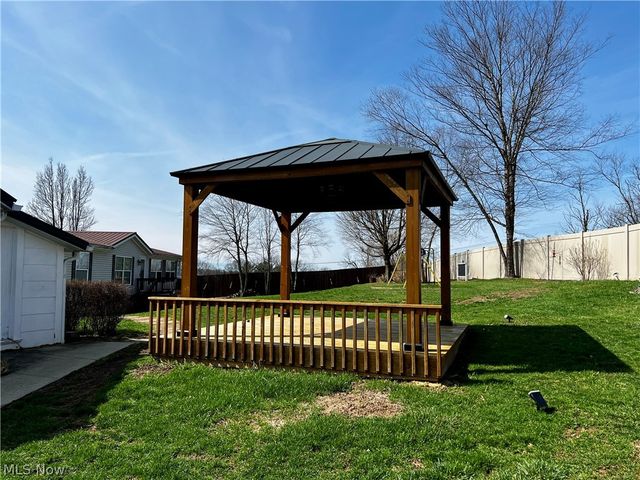 224 Woodvue Lane, Wintersville, OH 43953