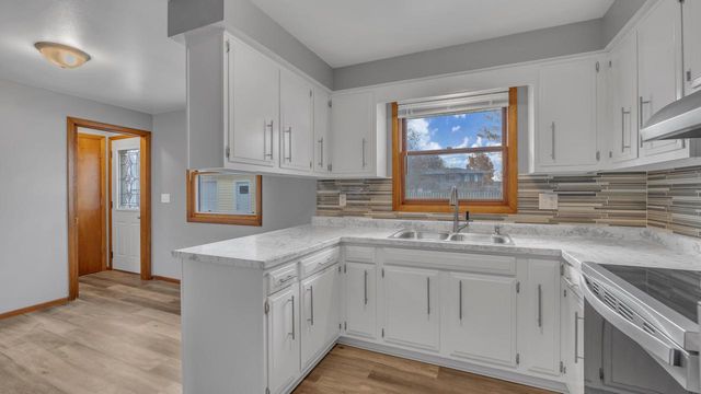 1702 N 26th STREET, Sheboygan, WI 53081