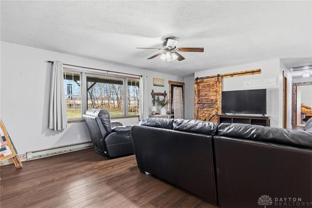 6037 Oregonia Road, Oregonia, OH 45054