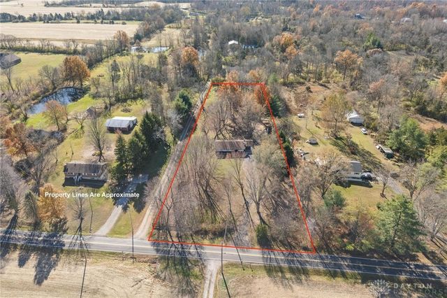 6037 Oregonia Road, Oregonia, OH 45054