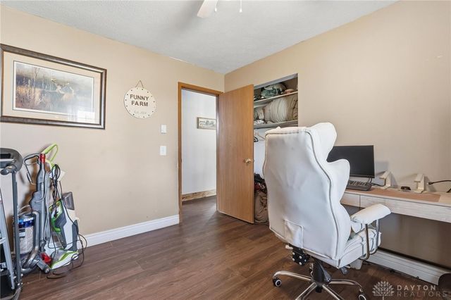 6037 Oregonia Road, Oregonia, OH 45054