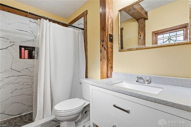 6037 Oregonia Road, Oregonia, OH 45054