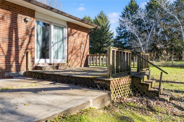 6037 Oregonia Road, Oregonia, OH 45054