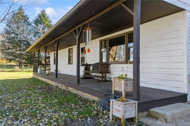 6037 Oregonia Road, Oregonia, OH 45054