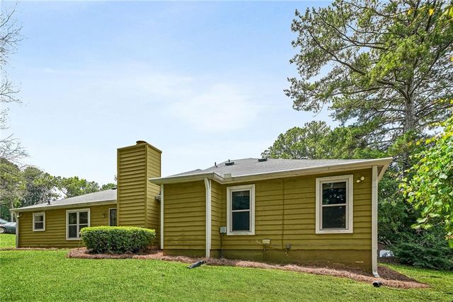 8808 Elon Trail, Jonesboro, GA 30238