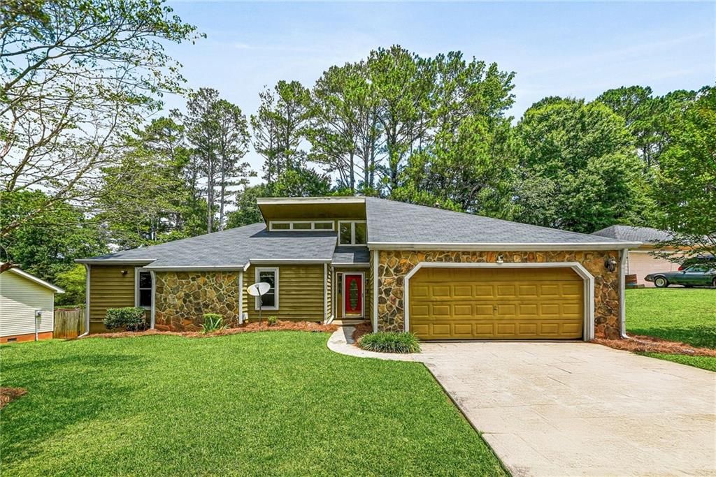 8808 Elon Trail, Jonesboro, GA 30238
