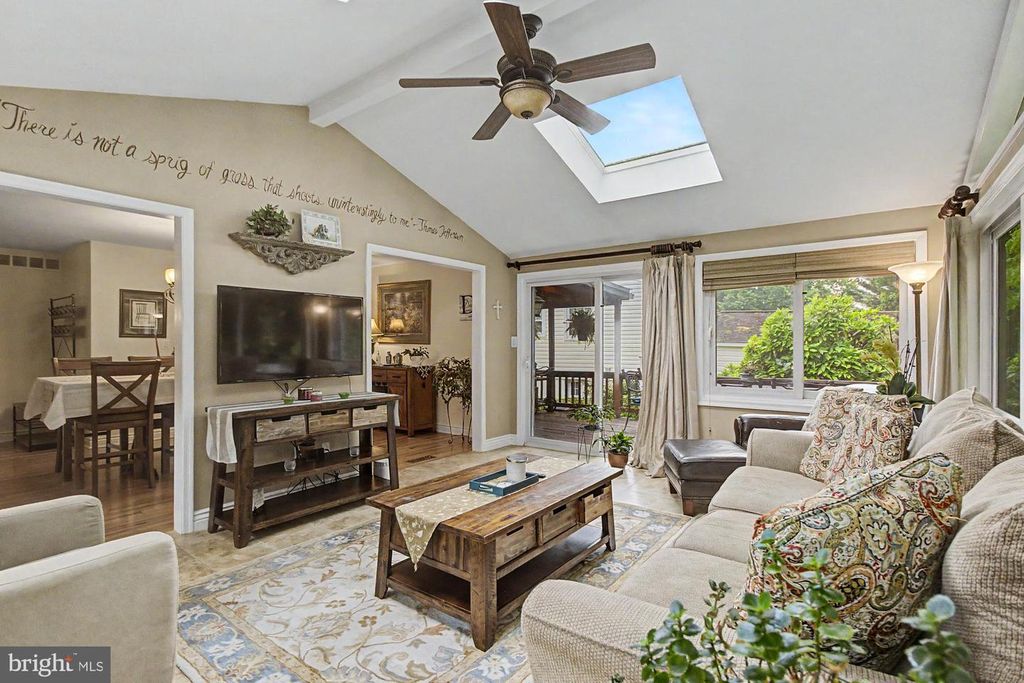Image 20 of property listing at 4709 BALLYGAR RD, Baltimore, MD 21236