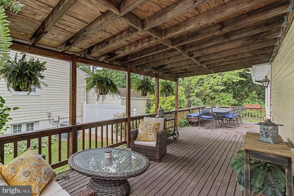 Image 43 of property listing at 4709 BALLYGAR RD, Baltimore, MD 21236