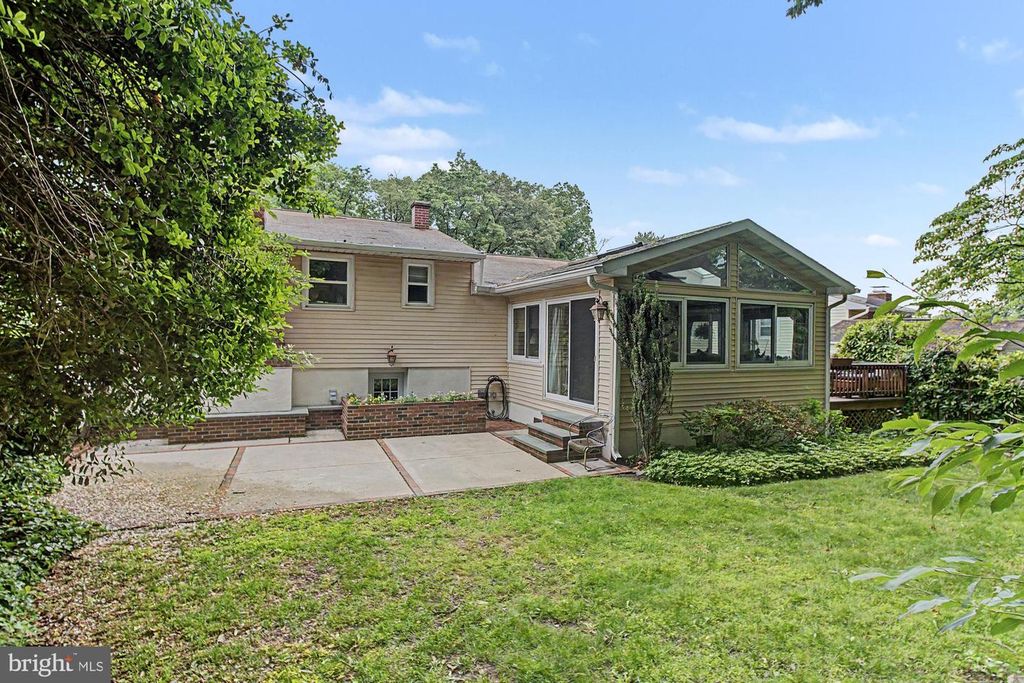 Image 49 of property listing at 4709 BALLYGAR RD, Baltimore, MD 21236