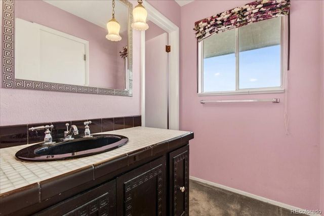 555 S Coors Court, Lakewood, CO 80228