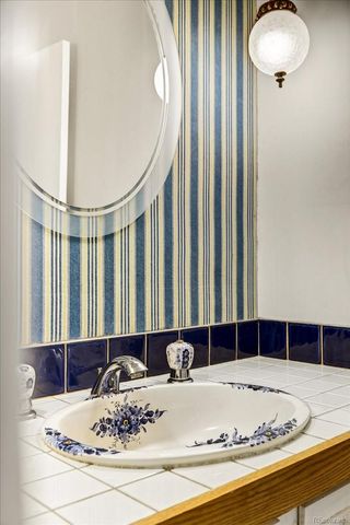 555 S Coors Court, Lakewood, CO 80228