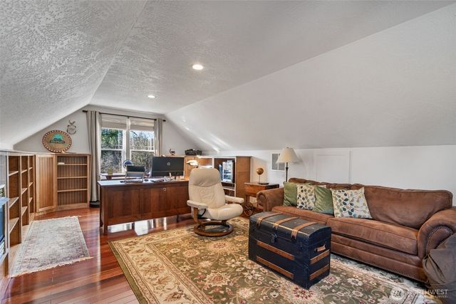 142 River Heights, Centralia, WA 98531