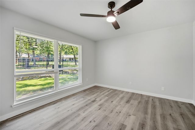 1013 Tanglewood Lane, Arlington, TX 76012