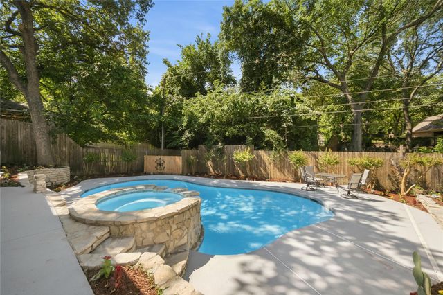1013 Tanglewood Lane, Arlington, TX 76012