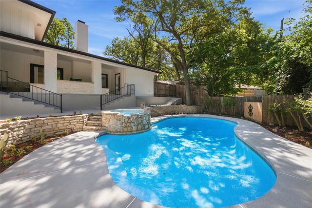 1013 Tanglewood Lane, Arlington, TX 76012