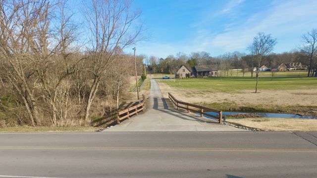 1170 Madison Creek Road, Goodlettsville, TN 37072