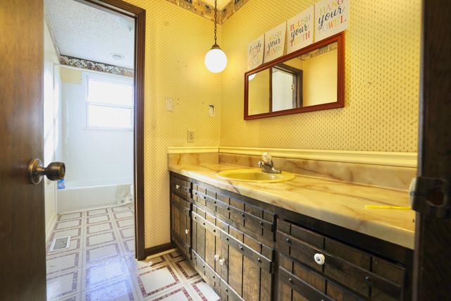 1170 Madison Creek Road, Goodlettsville, TN 37072