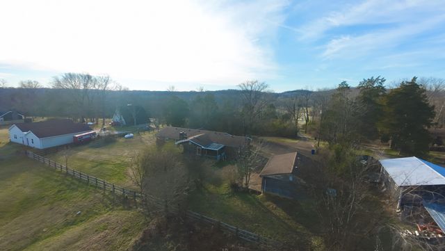 1170 Madison Creek Road, Goodlettsville, TN 37072