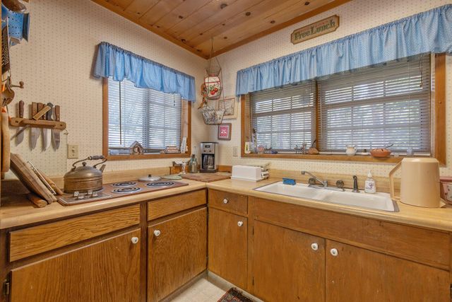 48675 Todd Eymann Road, Miramonte, CA 93641