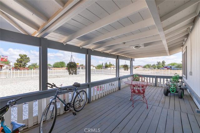 21141 Nandina, Apple Valley, CA 92308