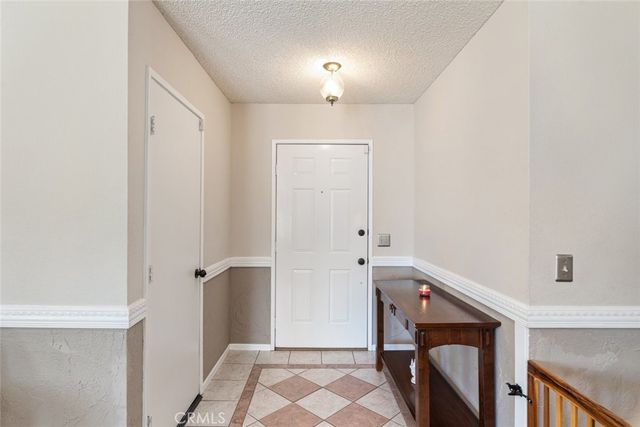 21141 Nandina, Apple Valley, CA 92308