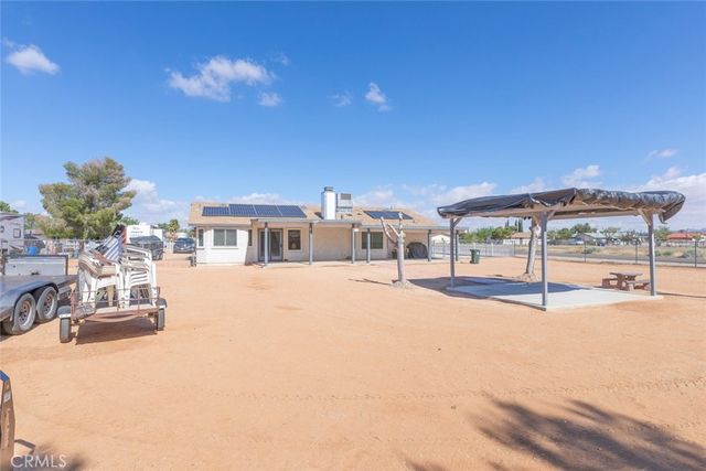 21141 Nandina, Apple Valley, CA 92308