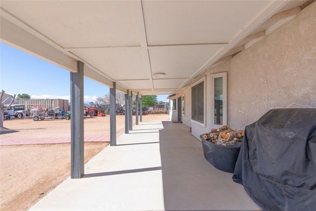 21141 Nandina, Apple Valley, CA 92308