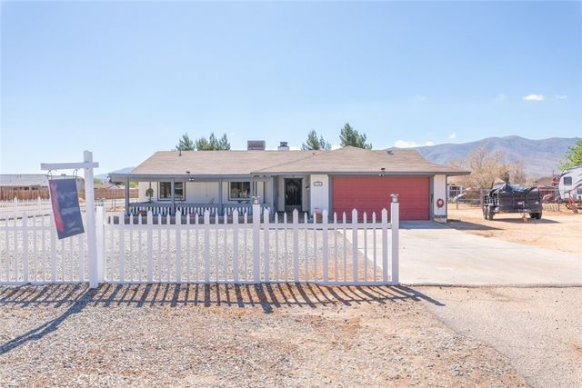 21141 Nandina, Apple Valley, CA 92308