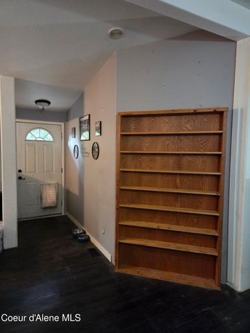 6647 Alderson Lane, Bonners Ferry, ID 83805