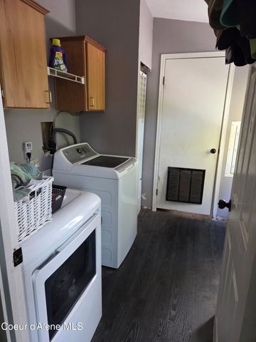 6647 Alderson Lane, Bonners Ferry, ID 83805