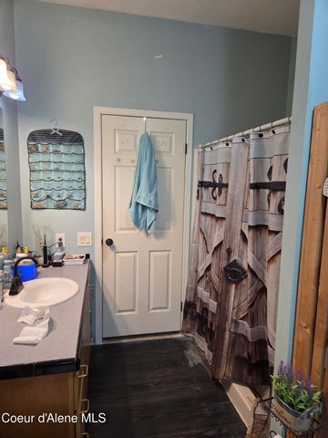 6647 Alderson Lane, Bonners Ferry, ID 83805