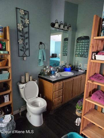 6647 Alderson Lane, Bonners Ferry, ID 83805