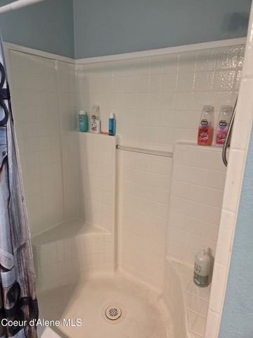 6647 Alderson Lane, Bonners Ferry, ID 83805