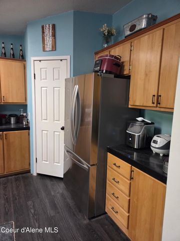 6647 Alderson Lane, Bonners Ferry, ID 83805