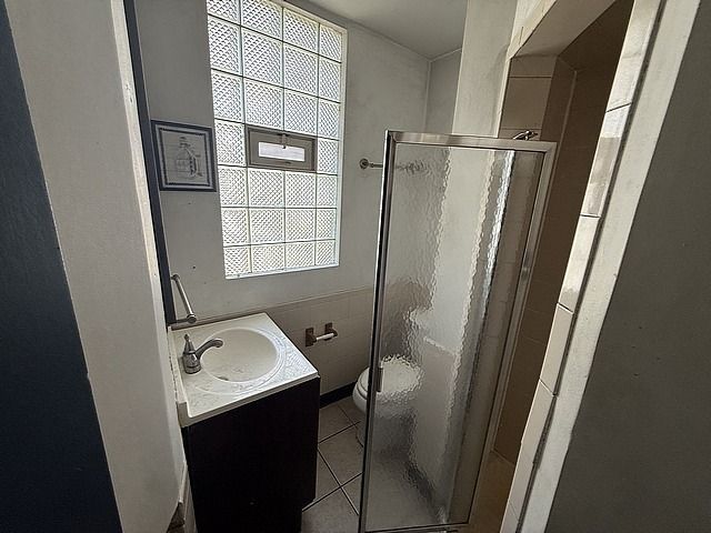 8104 S Euclid Avenue, Chicago, IL 60617