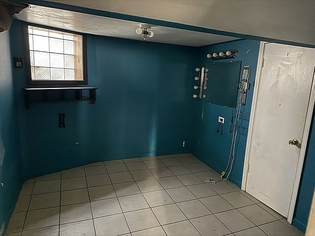 8104 S Euclid Avenue, Chicago, IL 60617