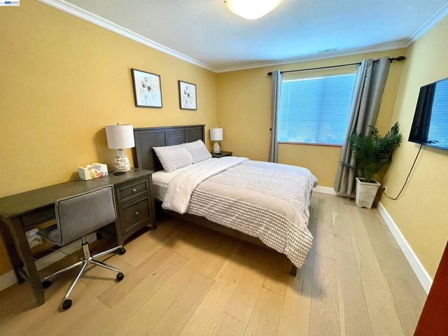 668 Keys Blvd., Clearlake Oaks, CA 95423